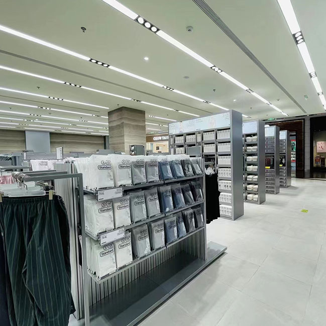 蕉内武汉永旺店